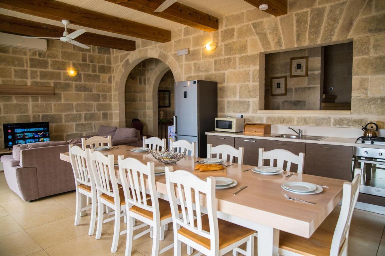 Ta' Peppi Villa Sannat Exterior photo